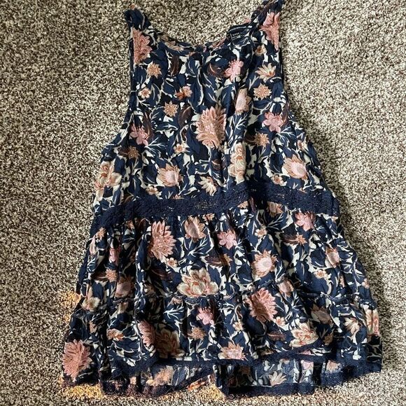 AMERICAN EAGLE FLORAL LACE TANK top Blue Size Small - Picture 2 of 6